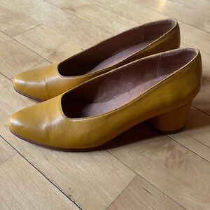 Zou Xou block heel pumps!